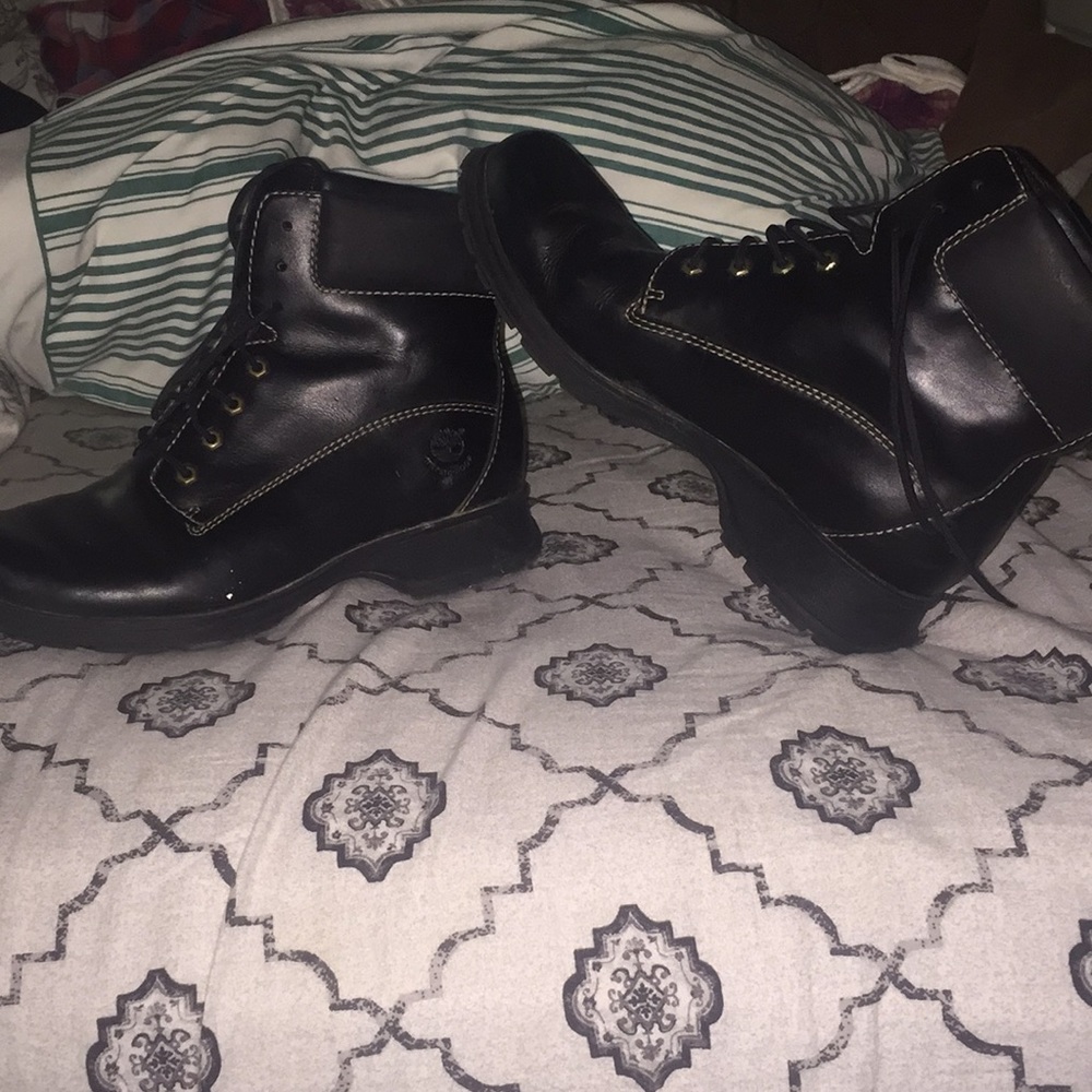 Timberland Waterproof Black Boots !!